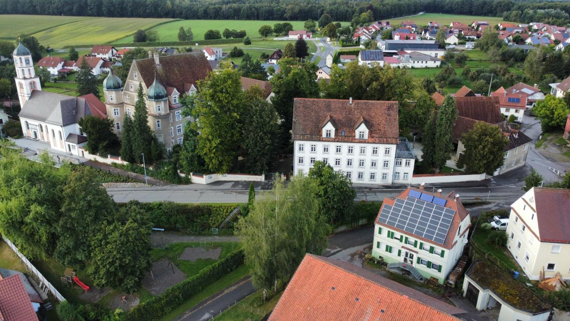 170M2 Apartment In Historical Building Gutenzell-Hürbel Esterno foto