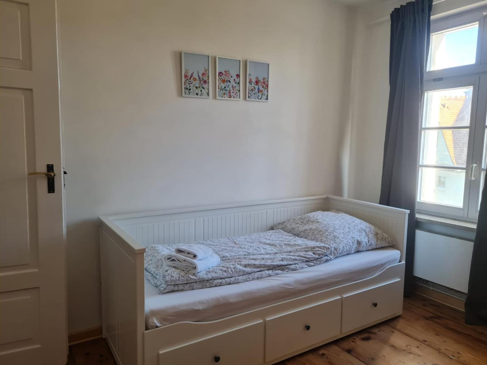 170M2 Apartment In Historical Building Gutenzell-Hürbel Esterno foto
